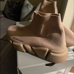 Speed knit sock trainers